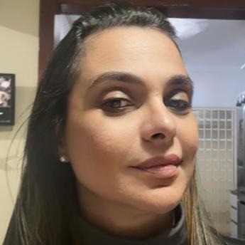 Solange Ap. Rodines Pereira Leal