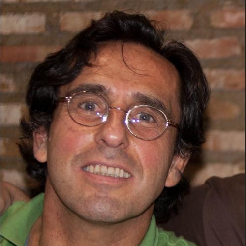 foto de rosto do Prof. Dr. Francisco (Kiko) León Guzmán