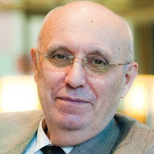 rosto do prof manual sergio