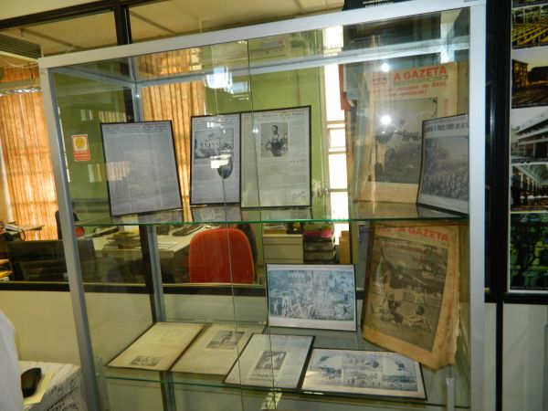 biblioteca