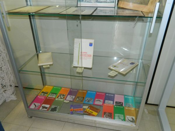 biblioteca