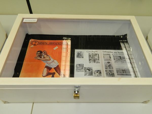 biblioteca