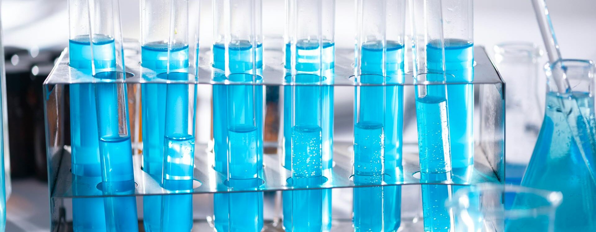 pexels-chokniti-khongchum-1197604-2280549